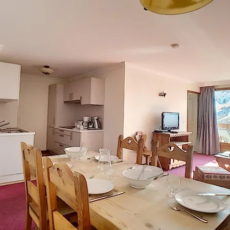Spacieux Et Renove, Proche Des Pistes Avec Sauna, Hammam, Wifi Et Balcon - Fr-1-344-849 Apartment